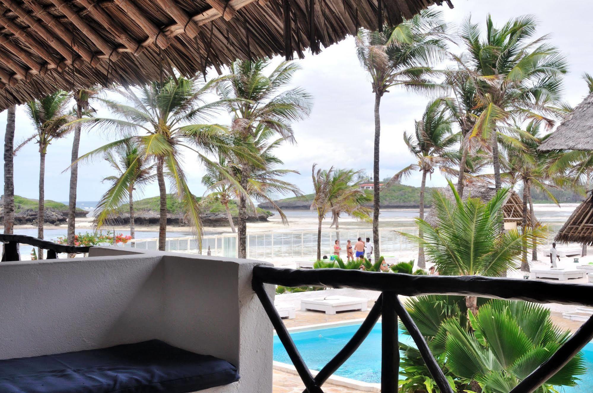 Barracuda Inn Resort Ватаму Екстер'єр фото